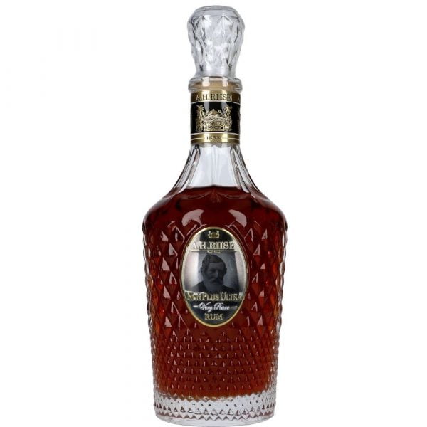 A.H. Riise Non Plus Ultra Rum 42%
